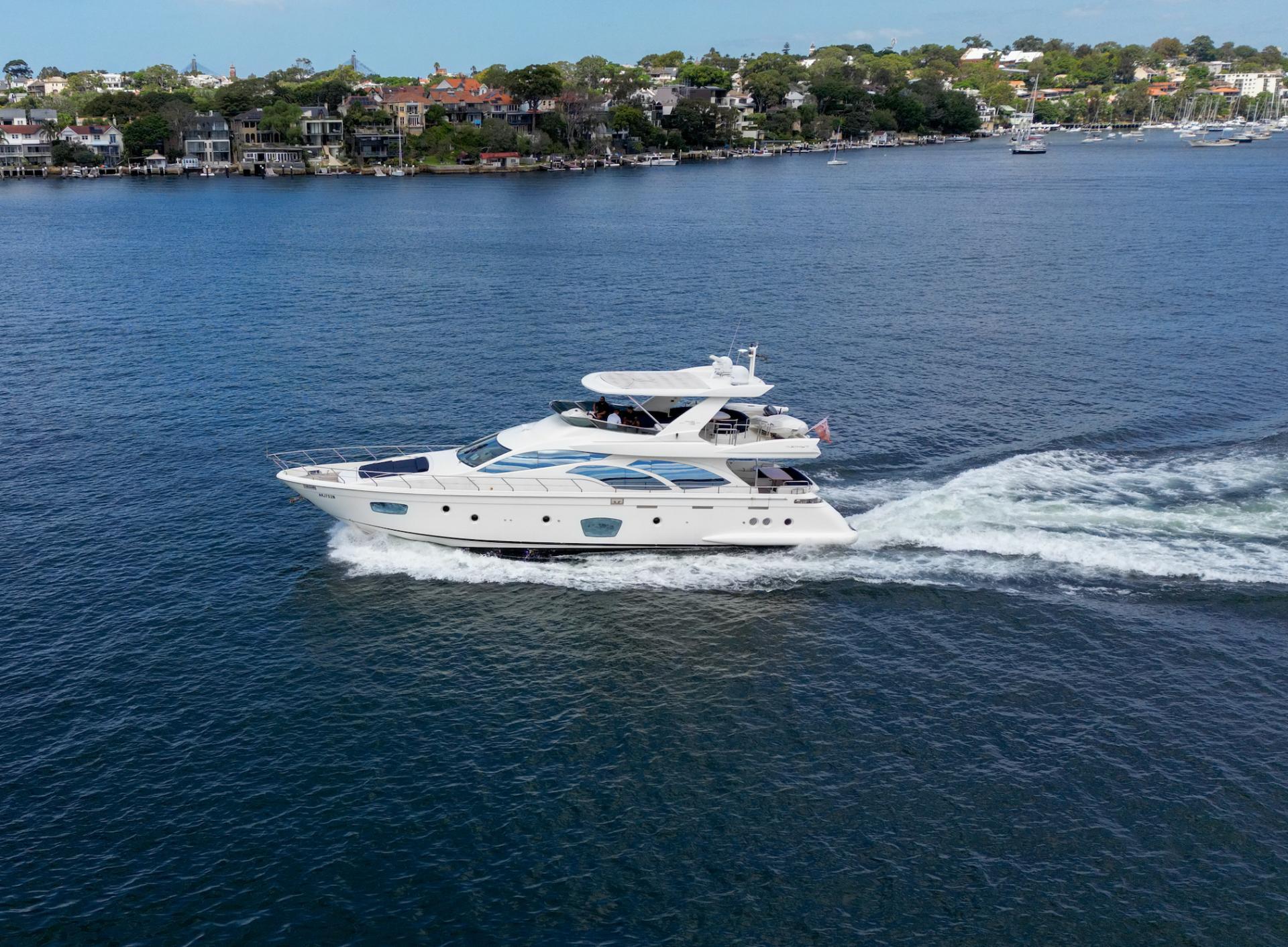Azimut 75 FLY