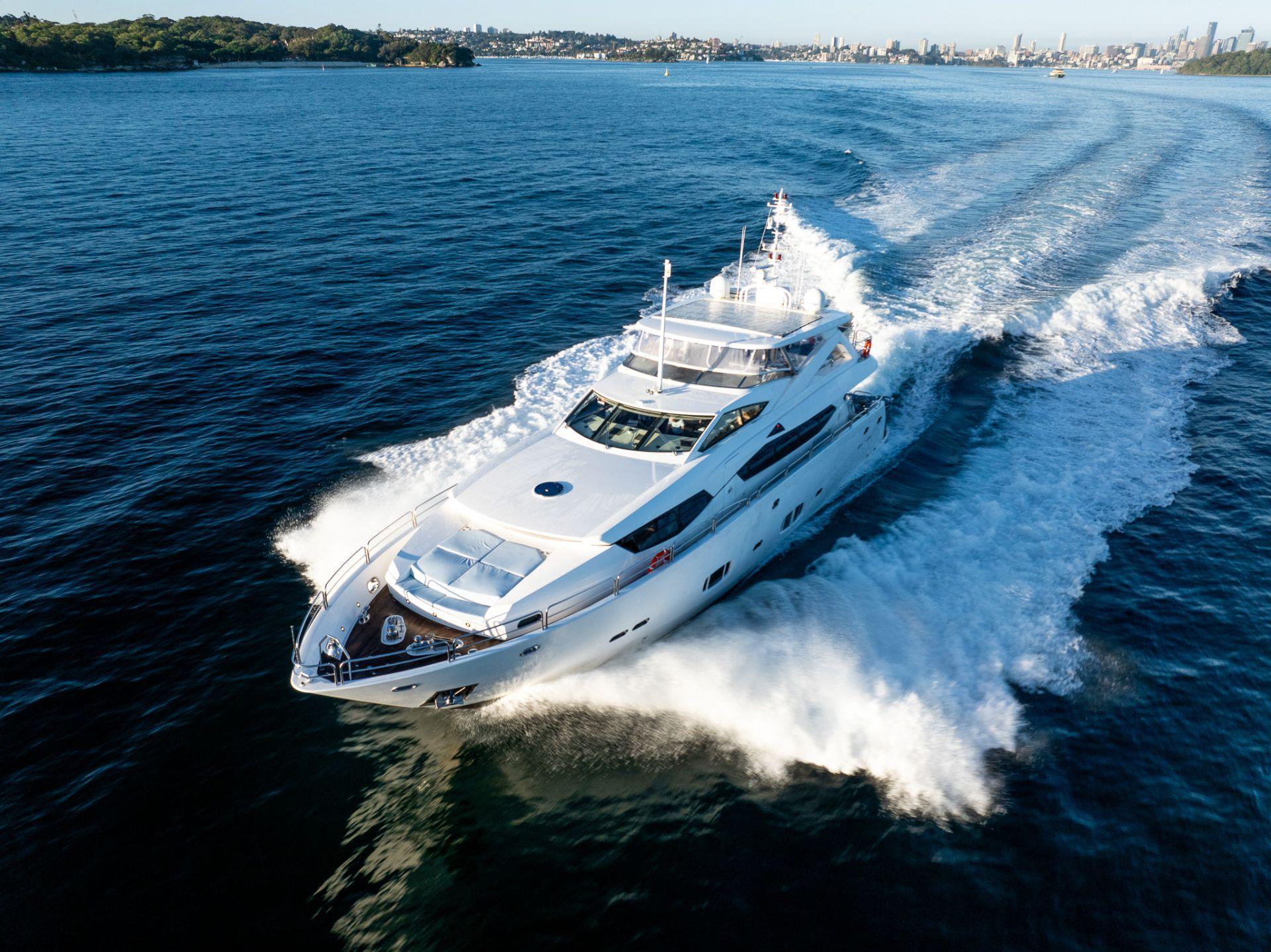 Sunseeker 30m Yacht