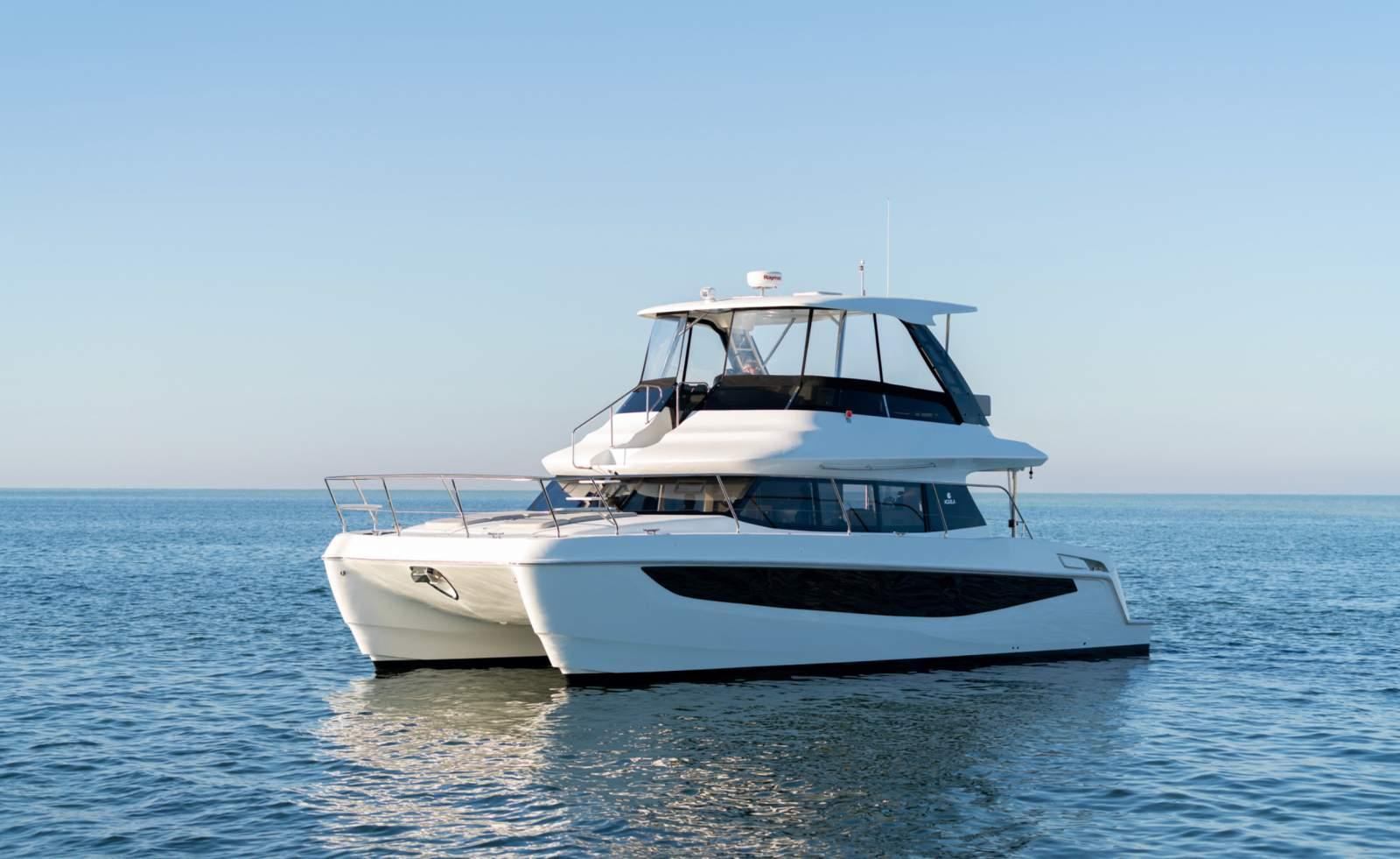 Aquila 42 Yacht