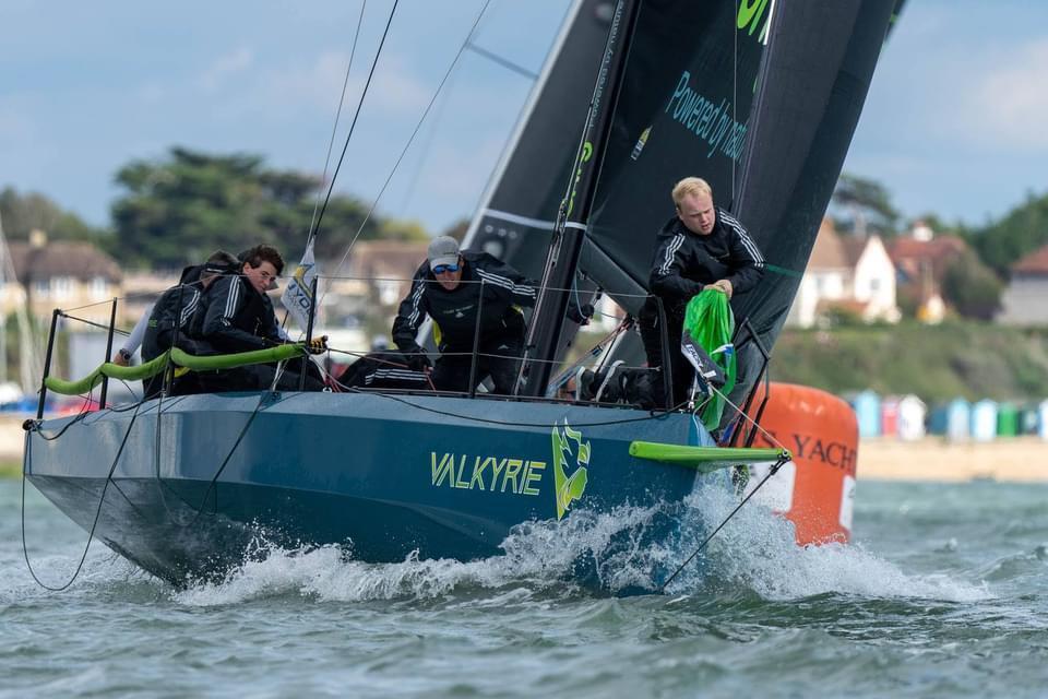 Cape Performance Sailing Cape 31