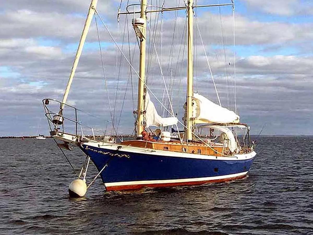 Cherubini Staysail Schooner