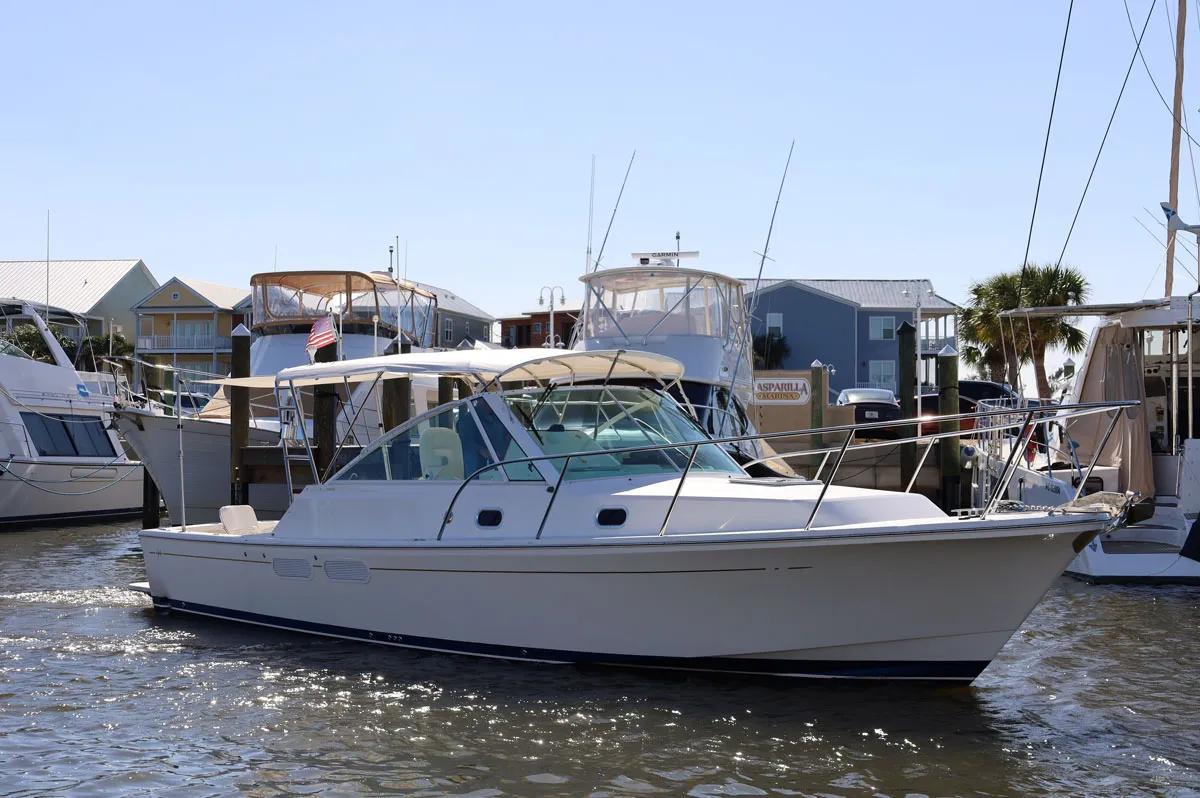 Hunt Yachts Harrier