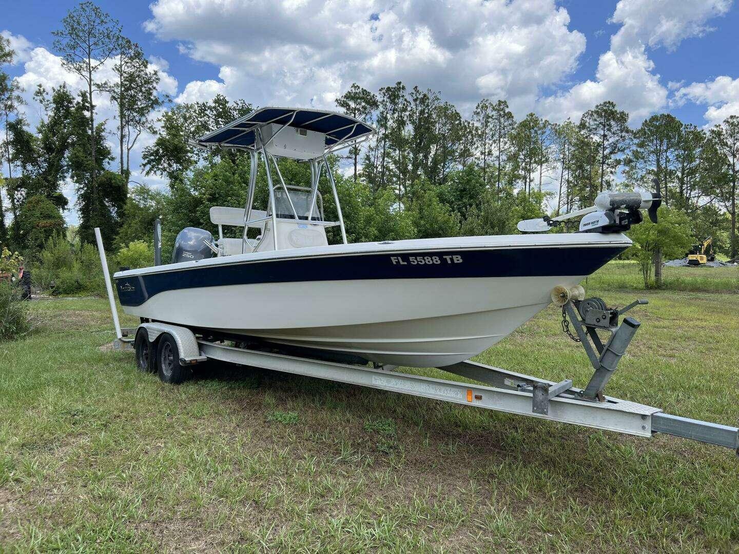 NauticStar 2400 NauticBay