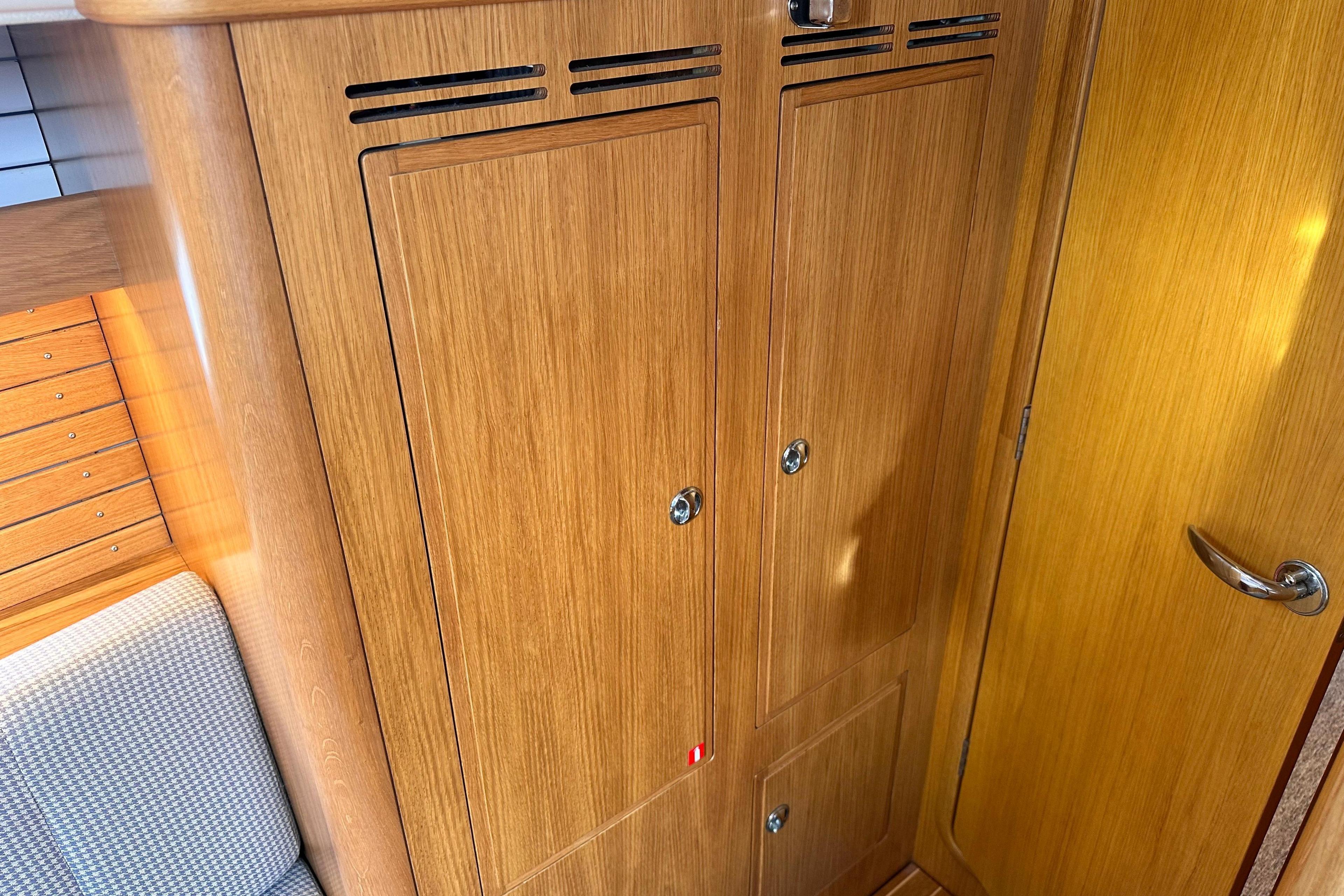 Photo 48