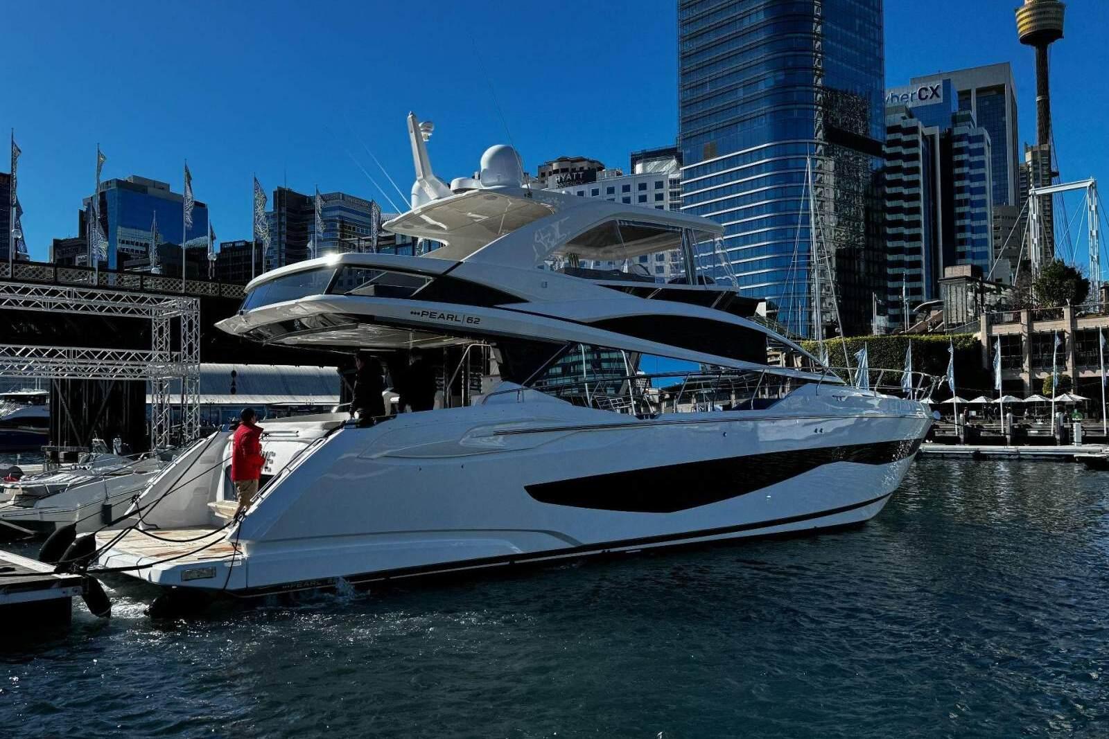 Pearl 62