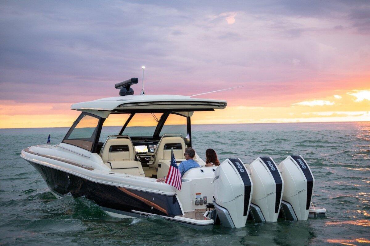 Chris Craft Calypso 35