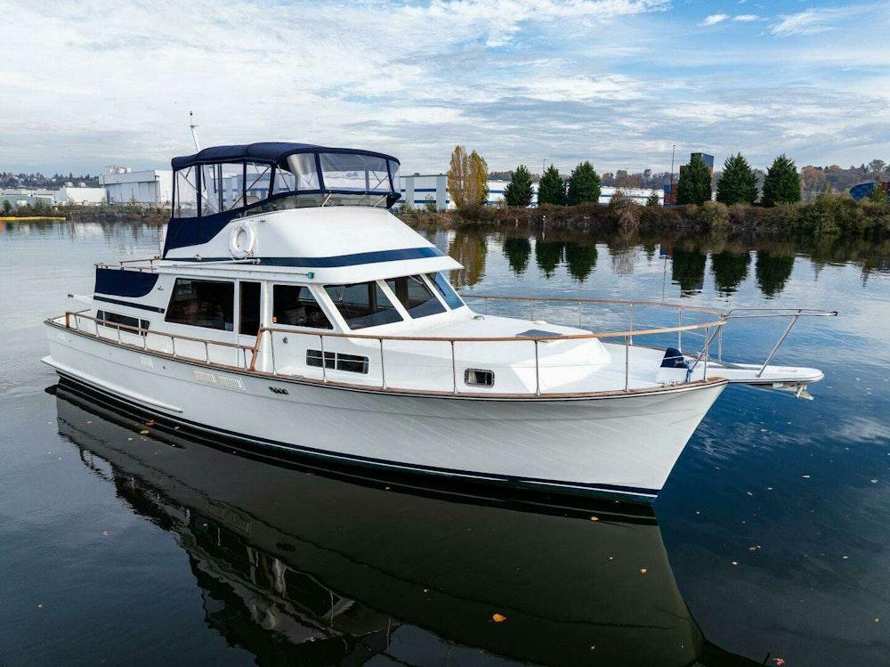Tollycraft 48