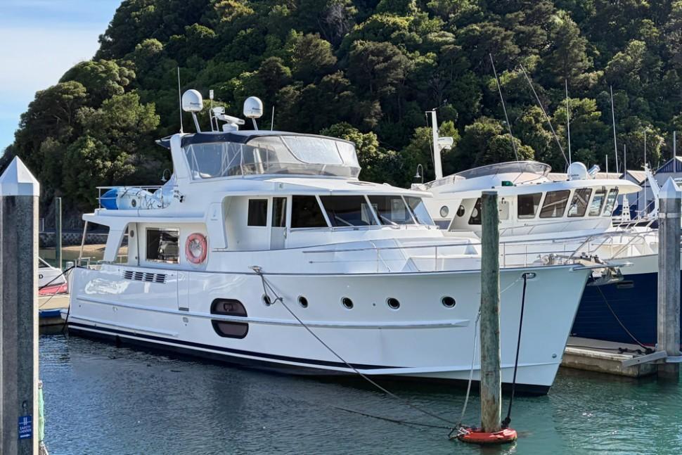 Beneteau Swift Trawler 52