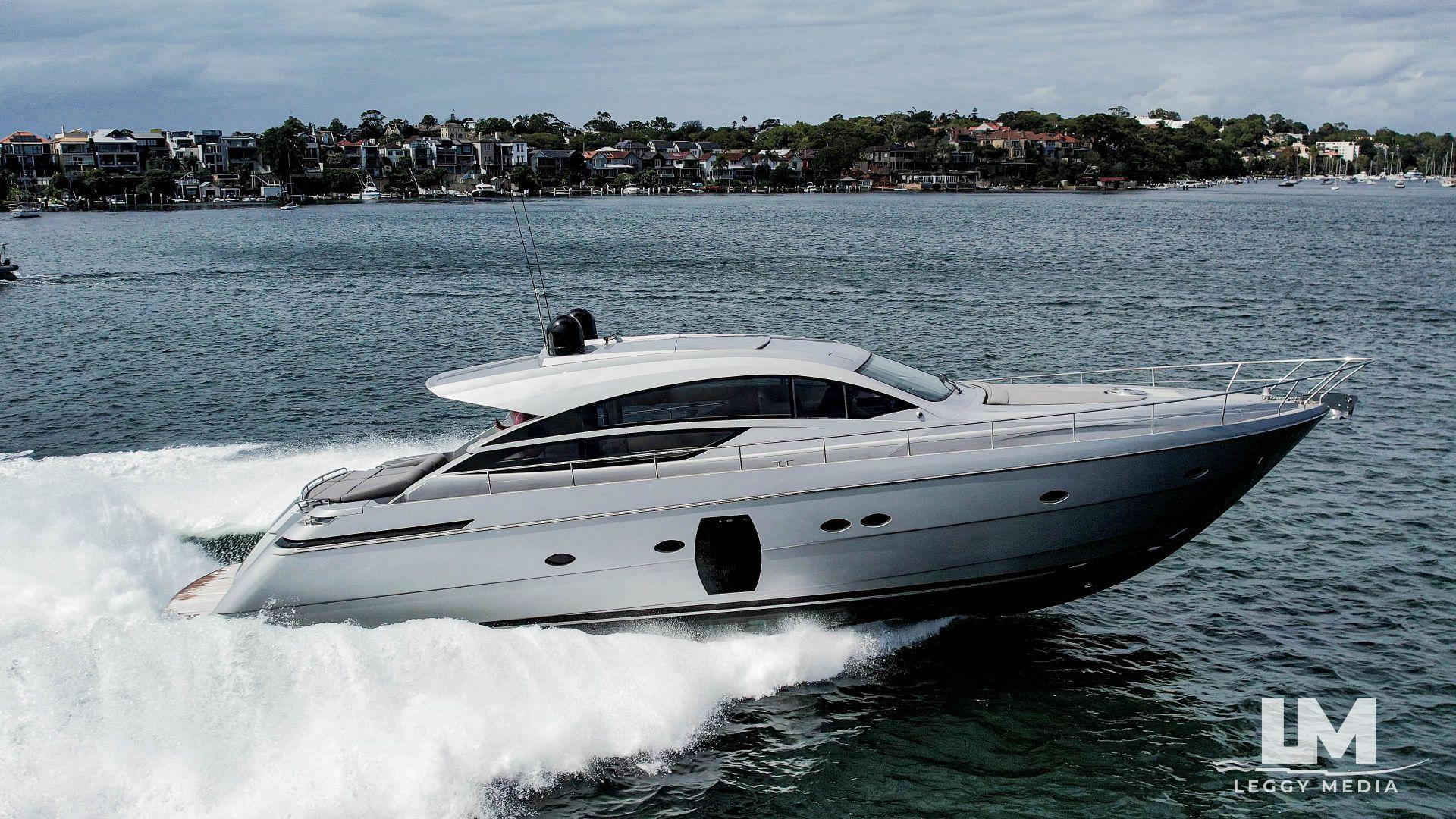 Pershing 64