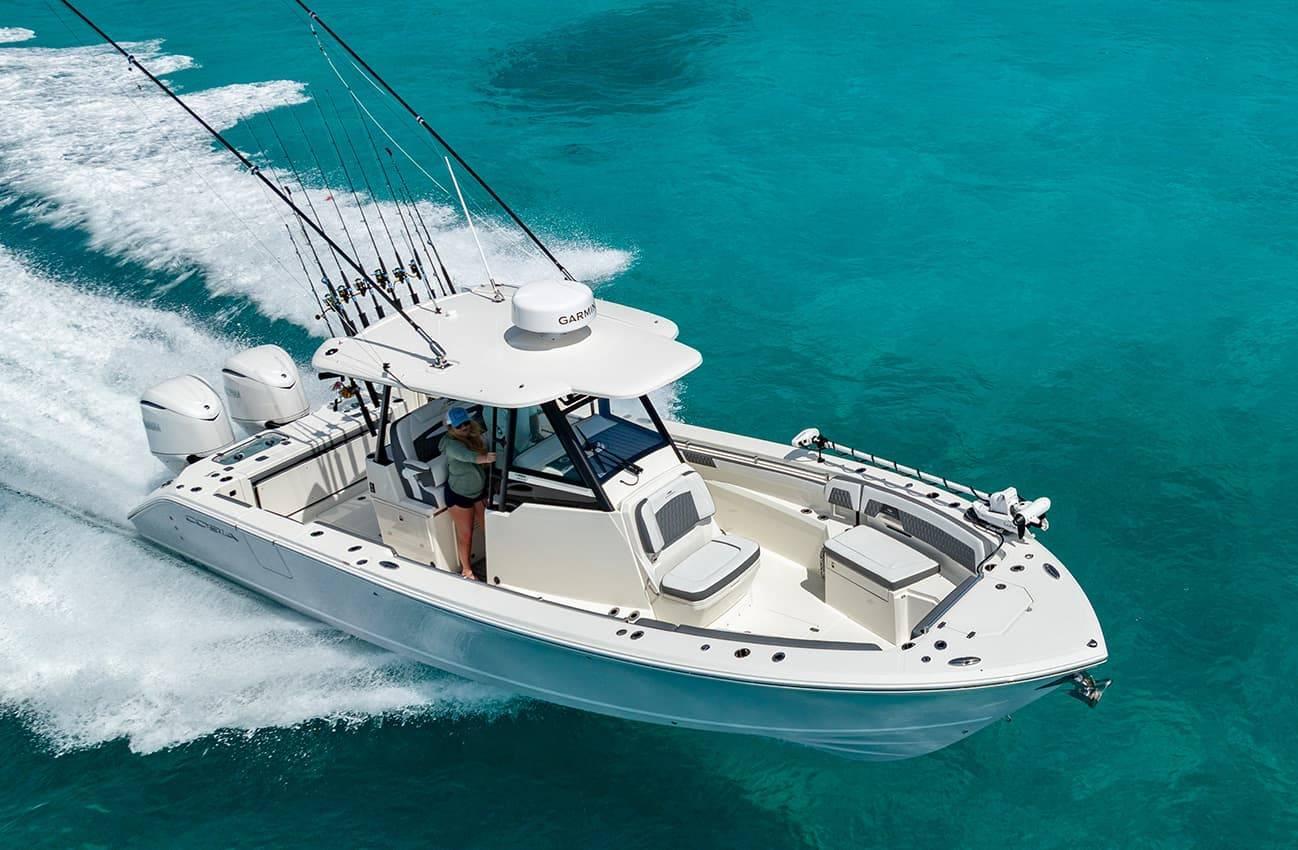 Cobia 305 CC