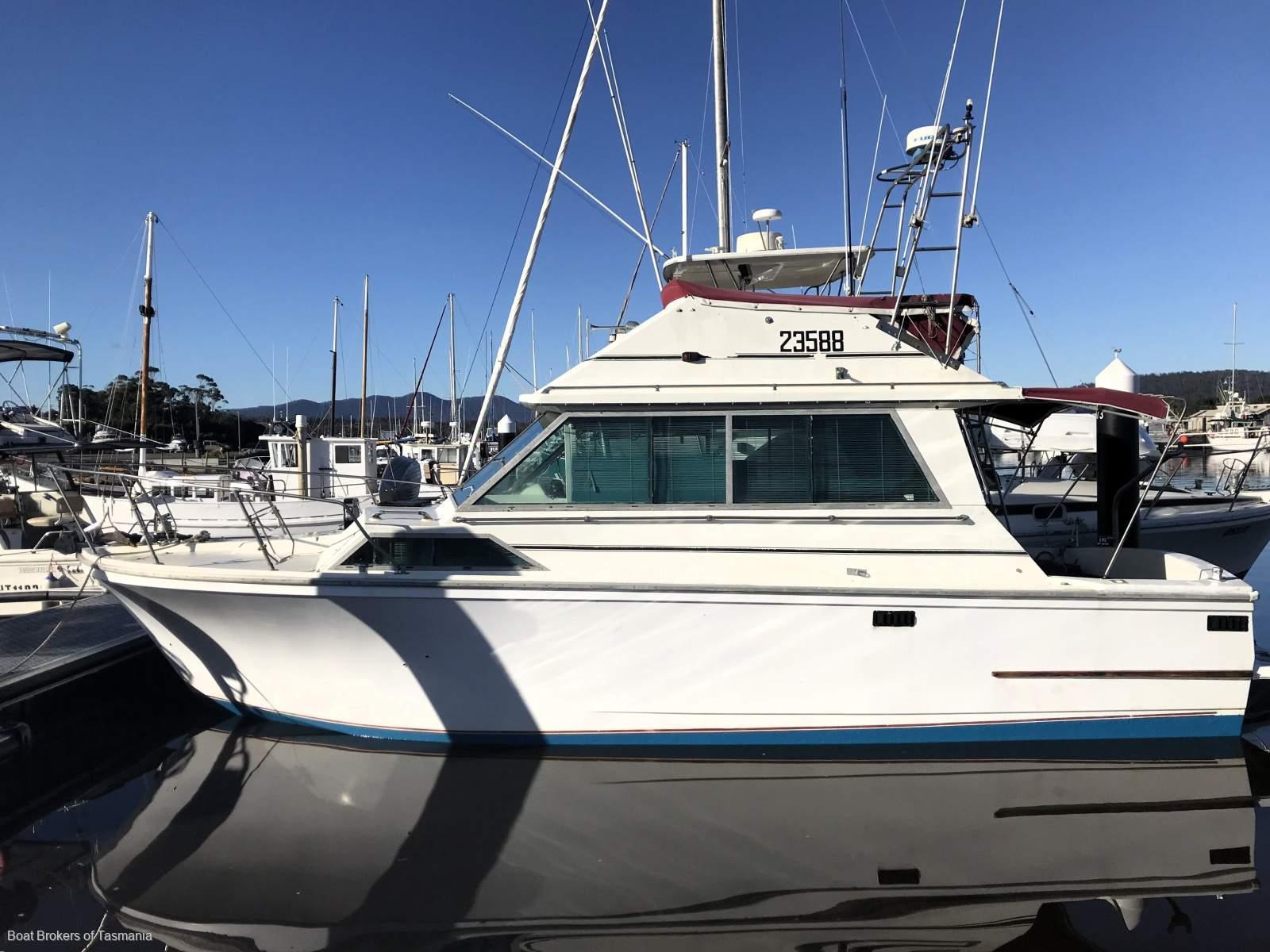 Mariner 31 Flybridge