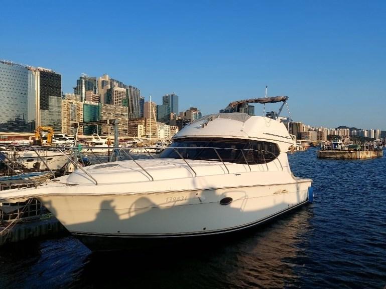 Silverton 36