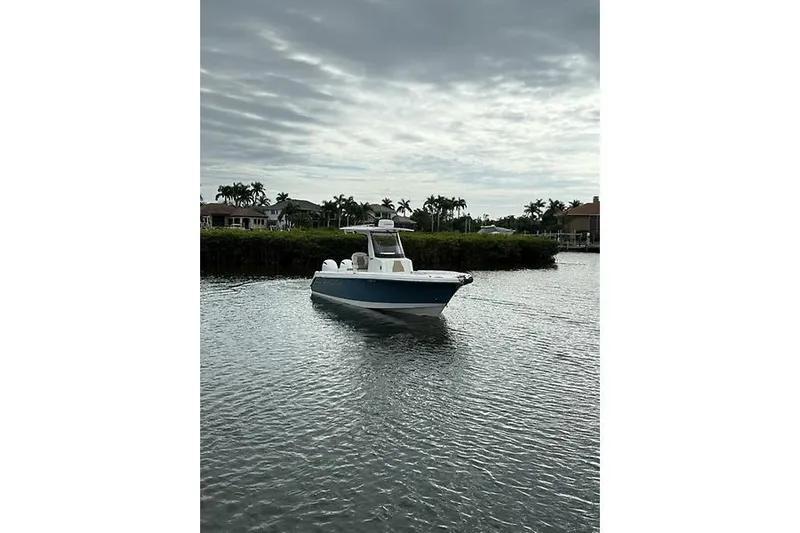 Edgewater 262CC