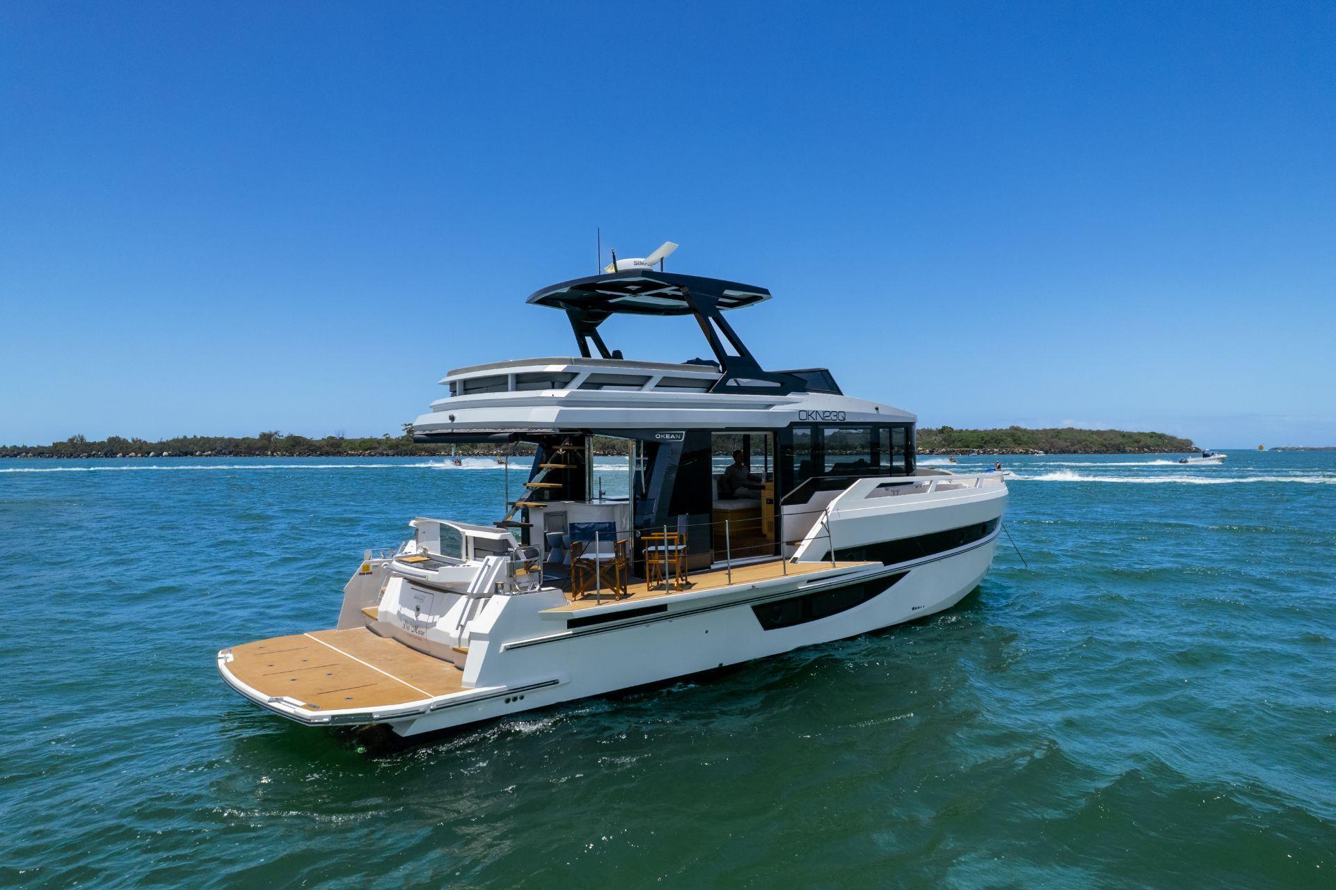 Okean 52 Flybridge