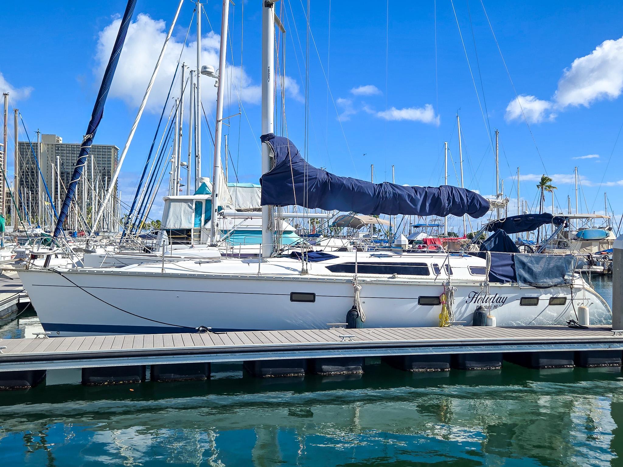 Hunter 40.5 legend