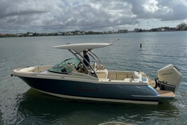 Chris-Craft Calypso 24