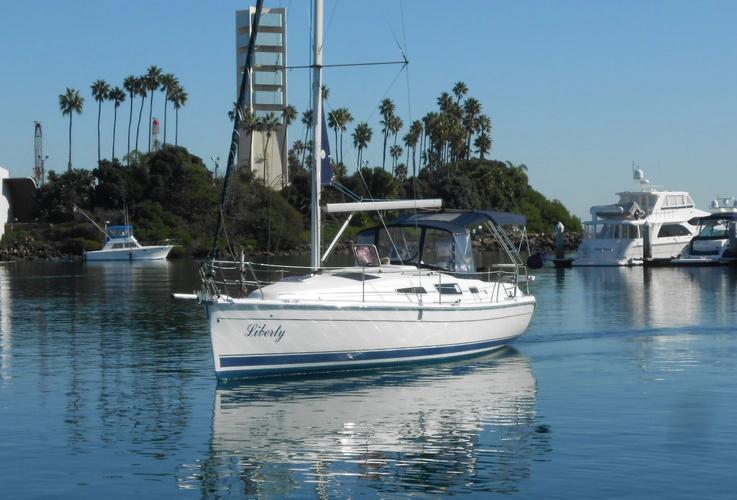 Hunter 33