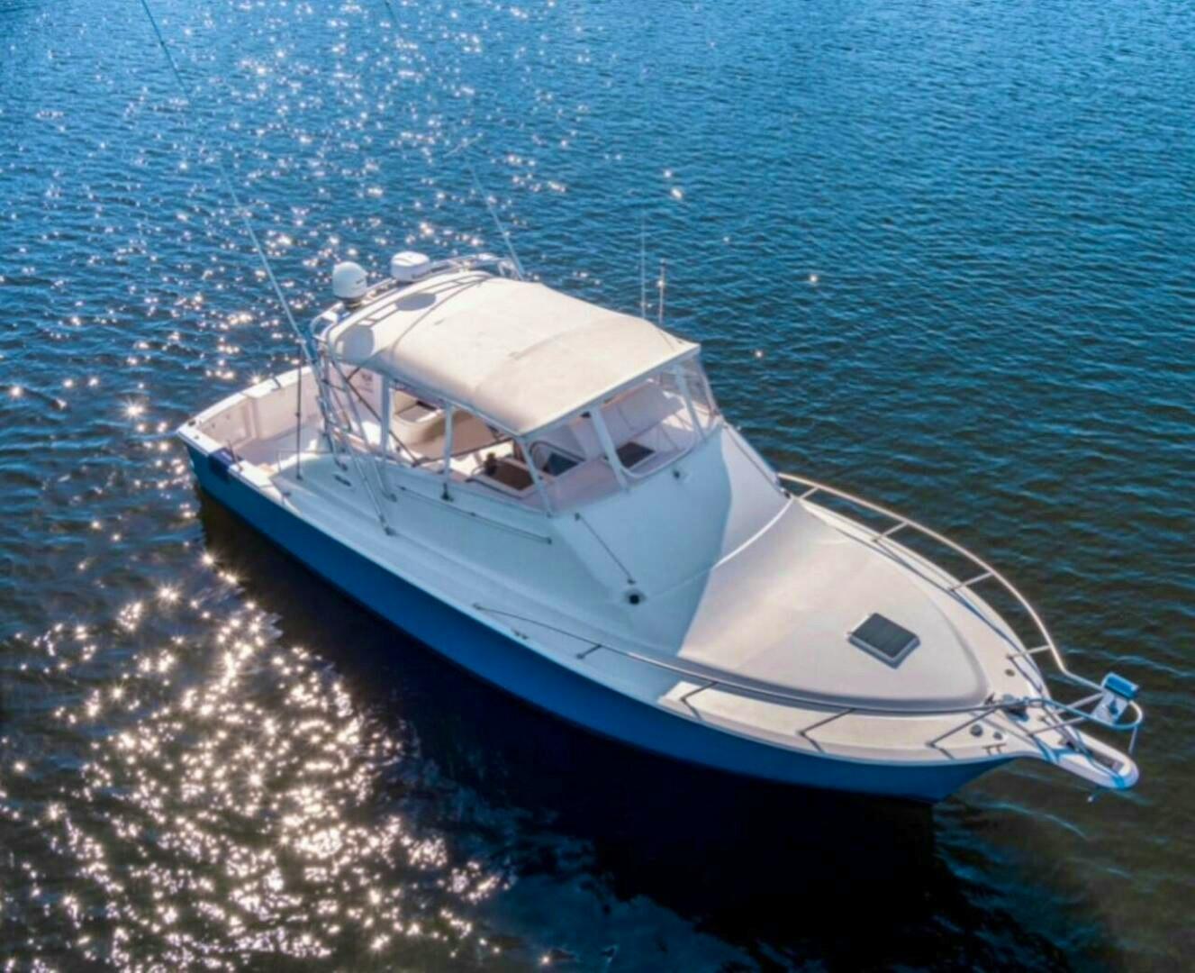 Ocean Yachts 40 Express Bridge