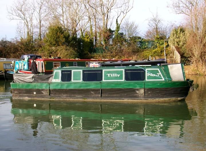 Springer 2 berth cruiser stern narrowboat