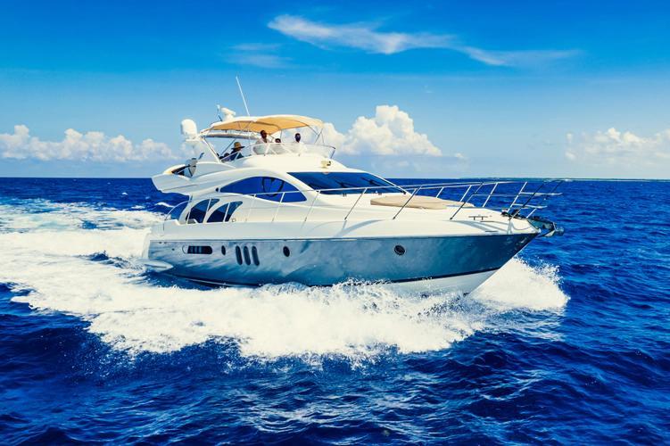 Azimut 55