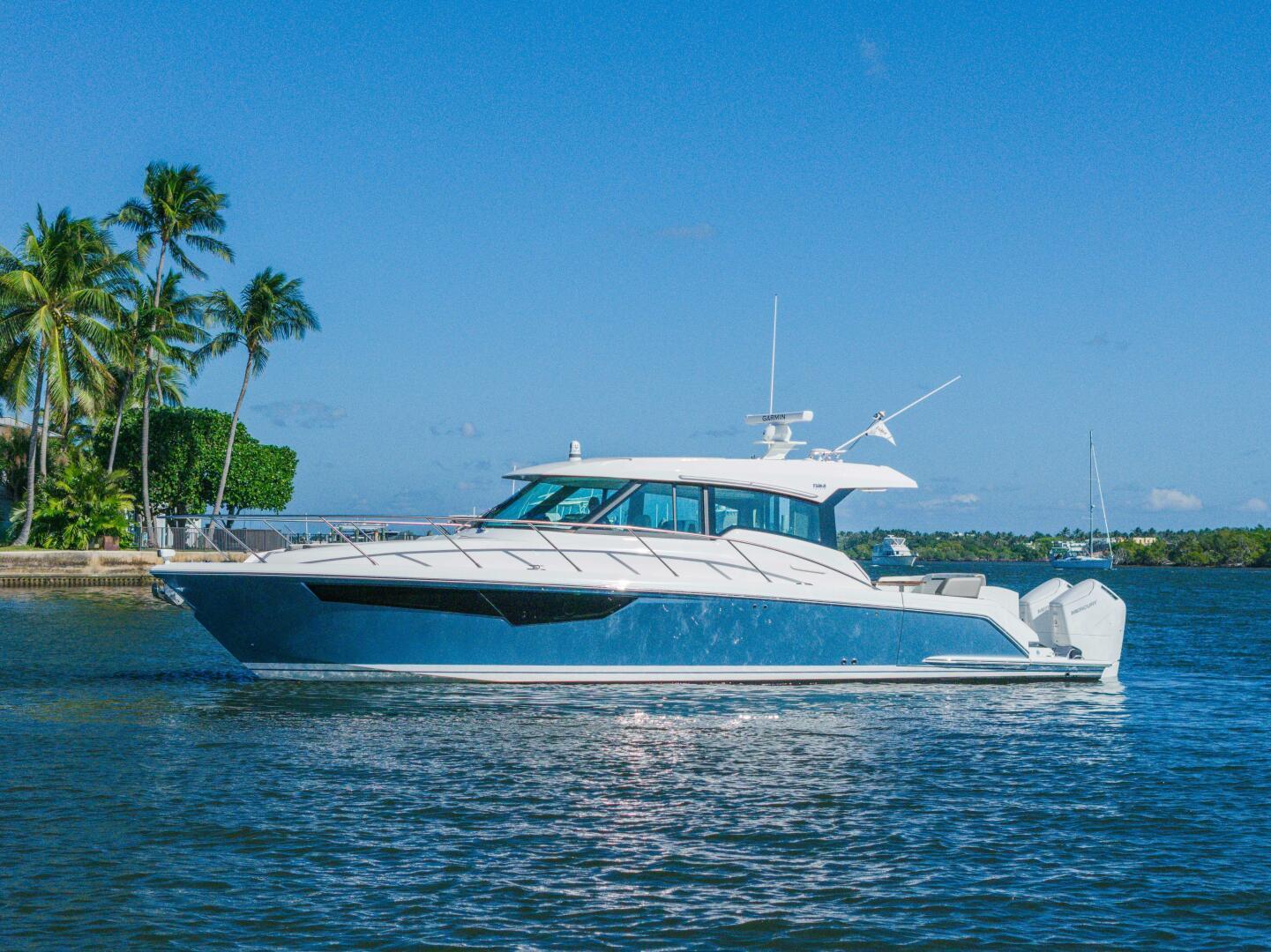 Tiara Yachts 43 LE