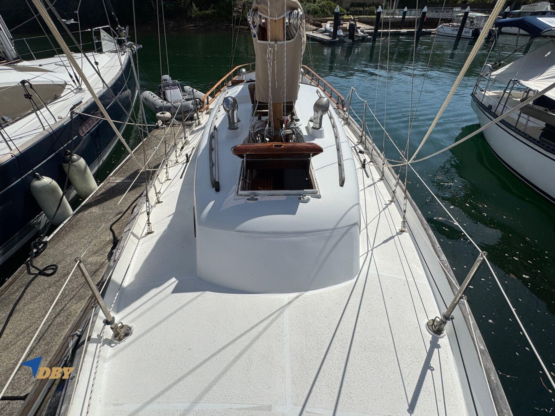 Photo 10