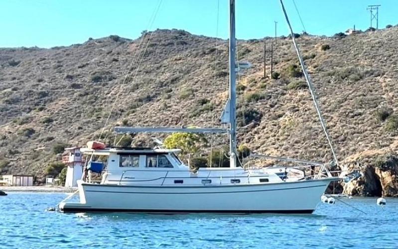 Island Packet Seeker 41