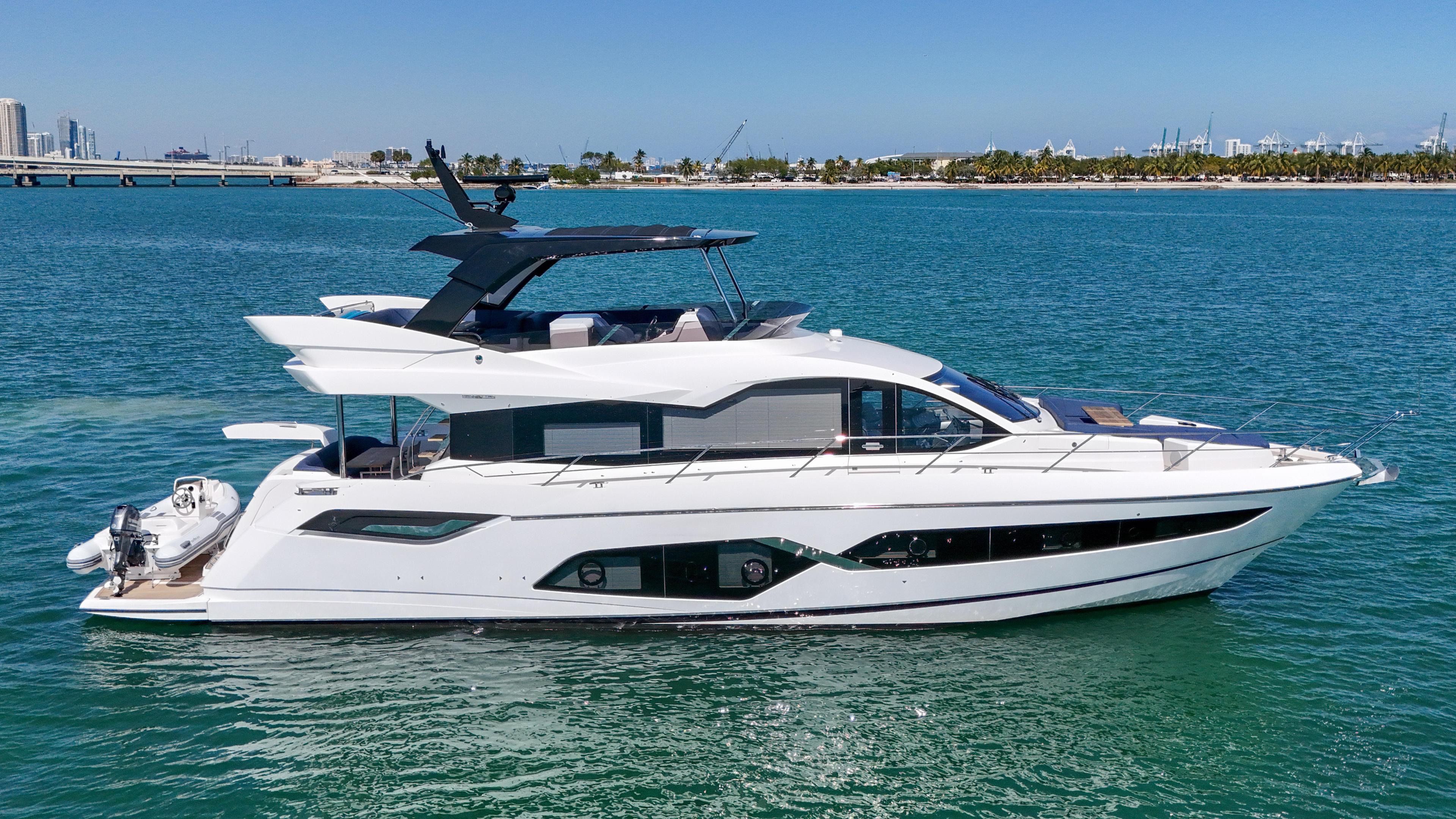 Sunseeker Manhattan 68