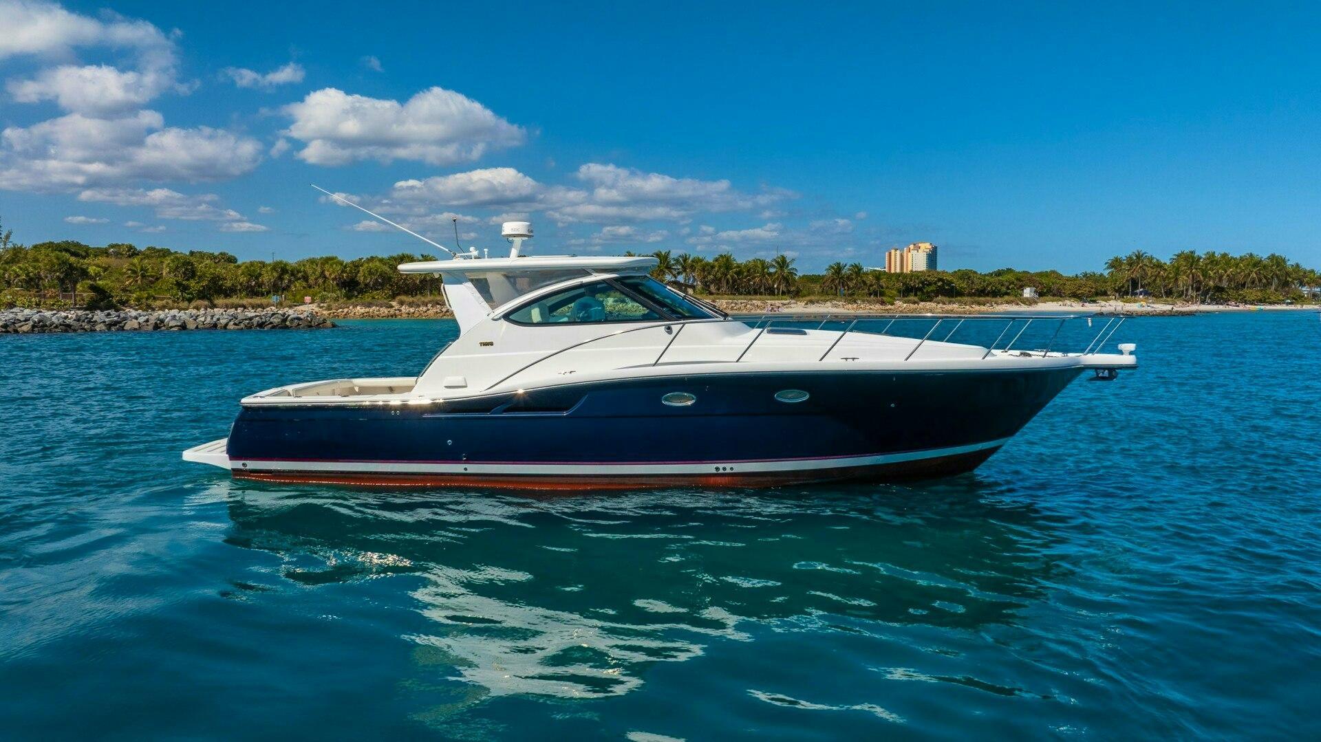 Tiara Yachts 4200 Open