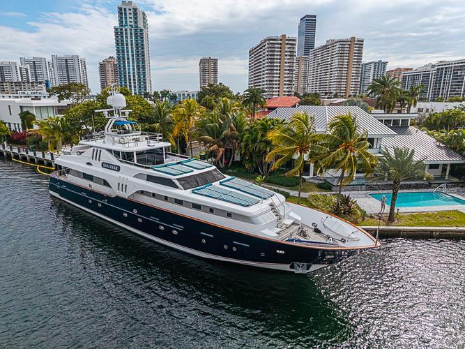 Benetti Shalimar