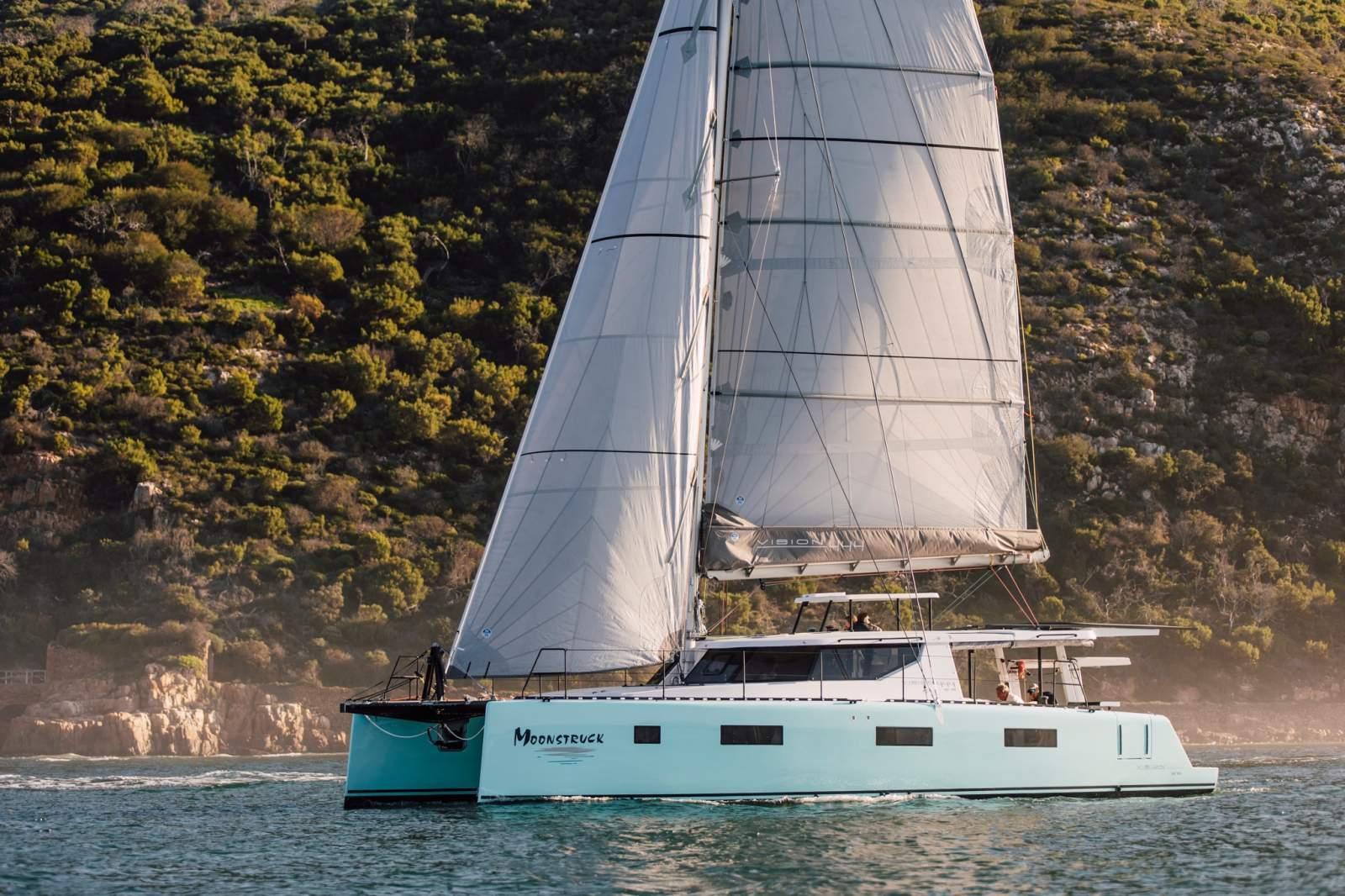 Vision Yachts 444 Performance Cruising
