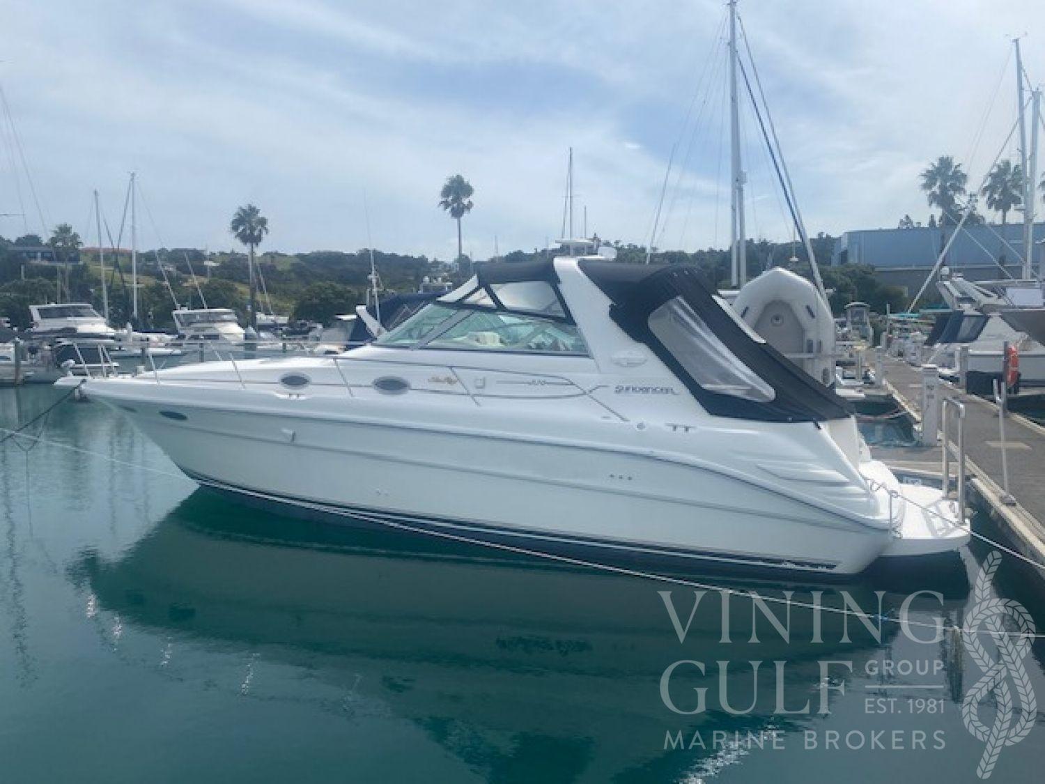 Sea Ray 330 Sundancer
