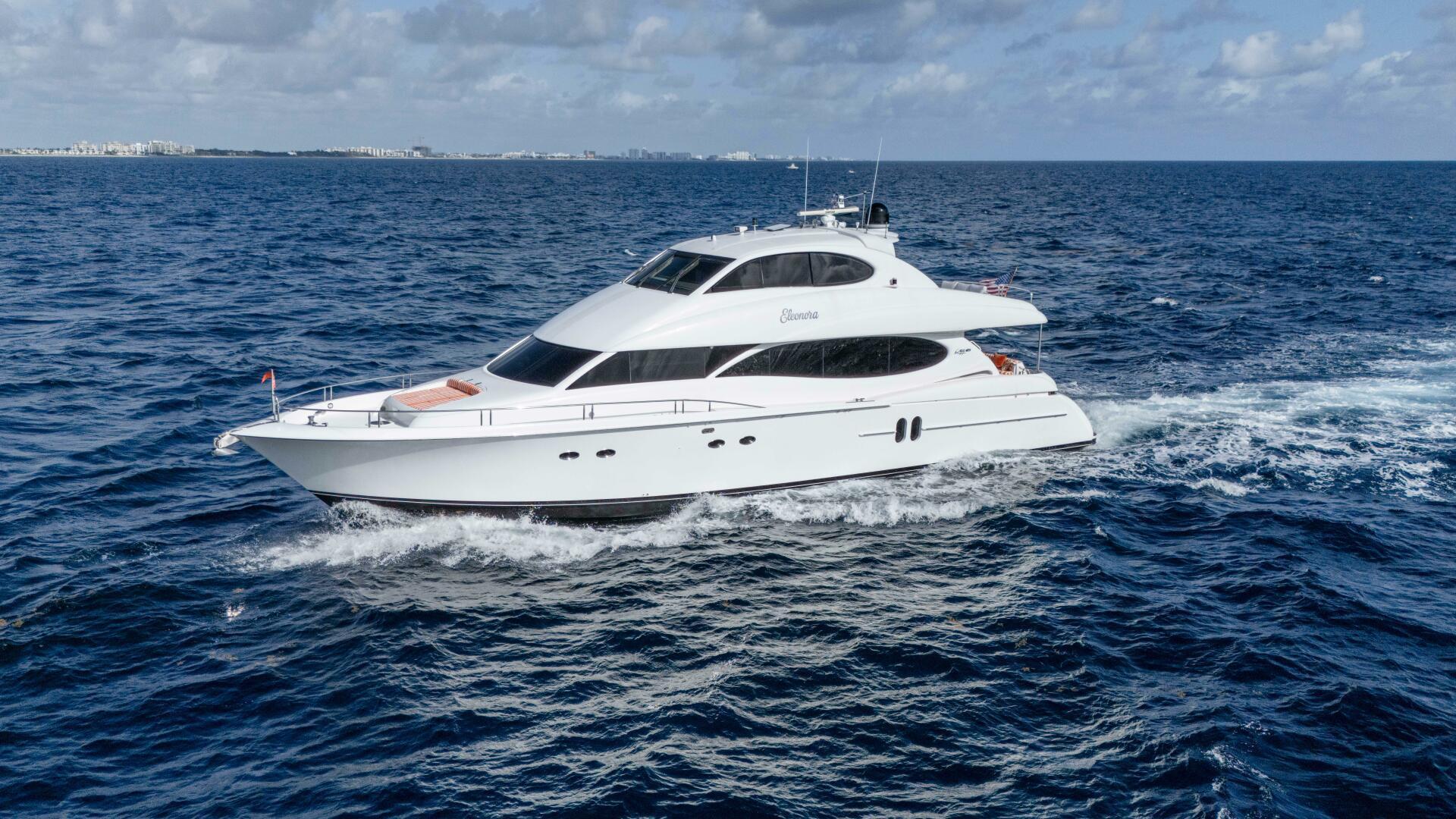 Lazzara Yachts 80 SL