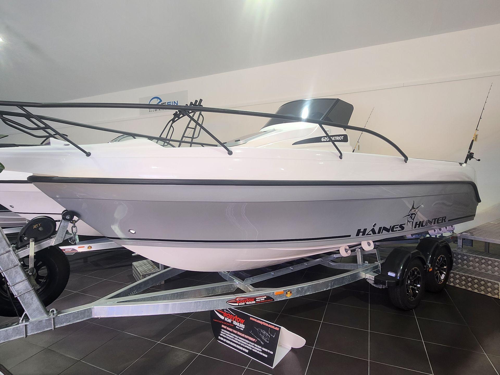 Haines Hunter 620 Patriot