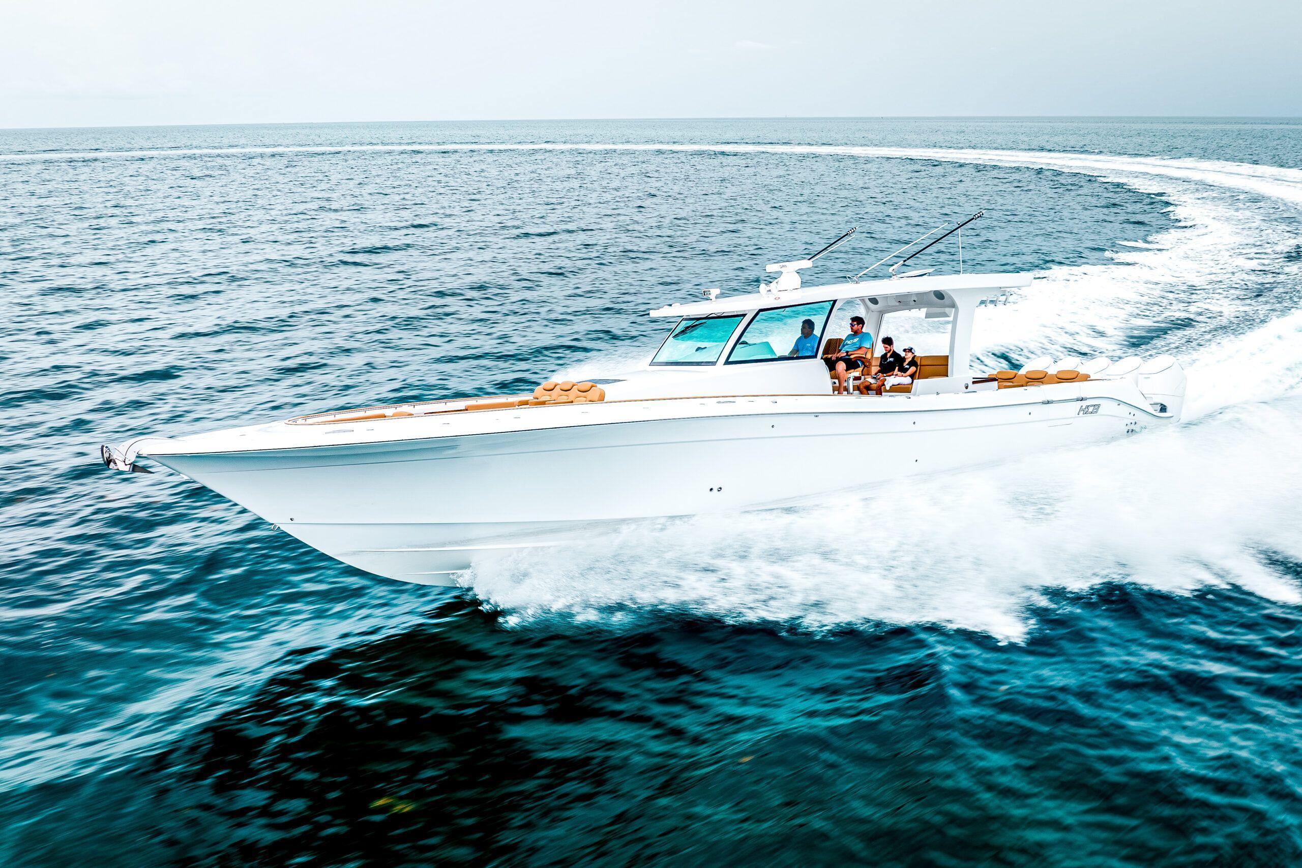 HCB 56' Sueños GIX