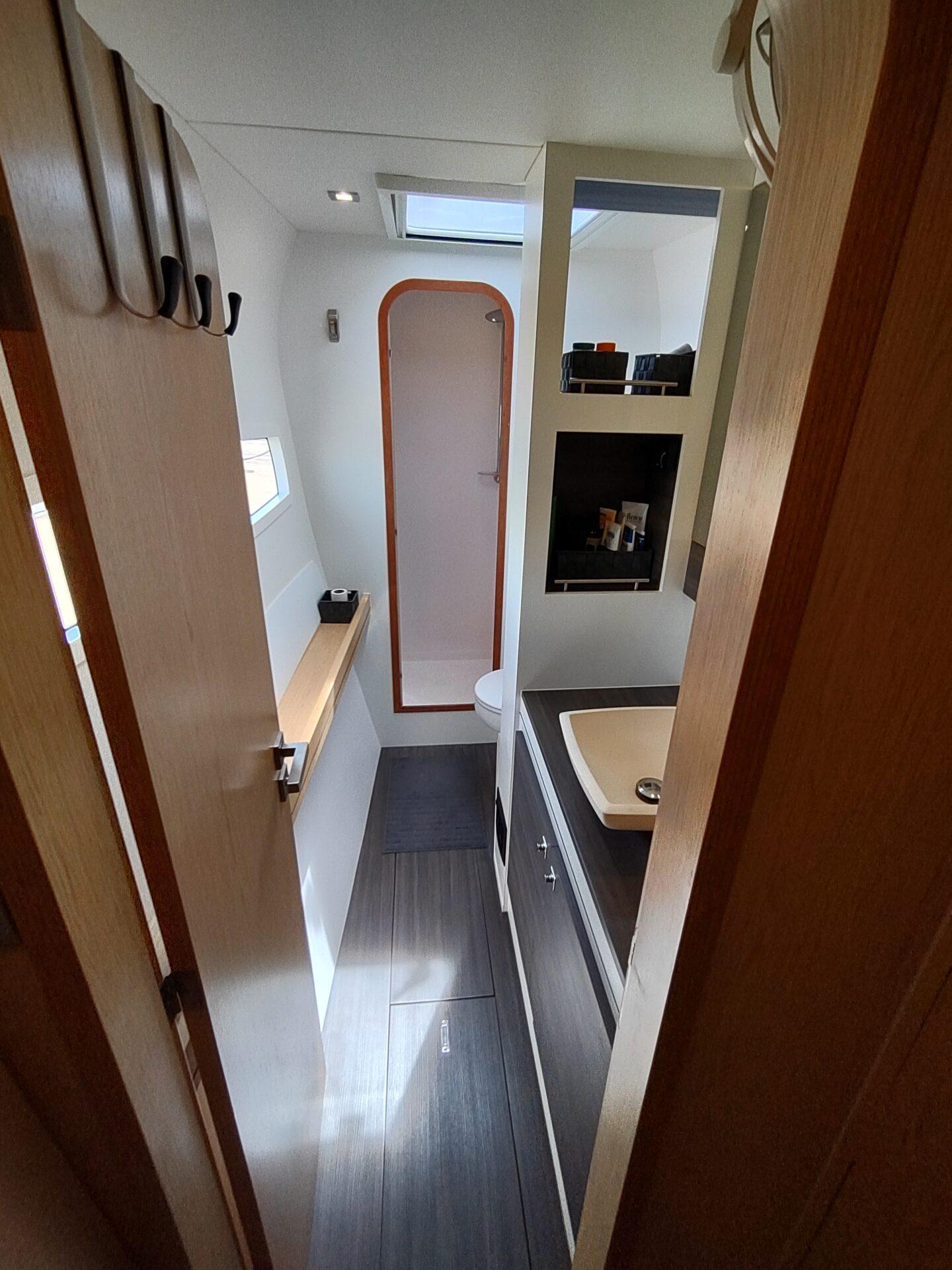 Photo 44