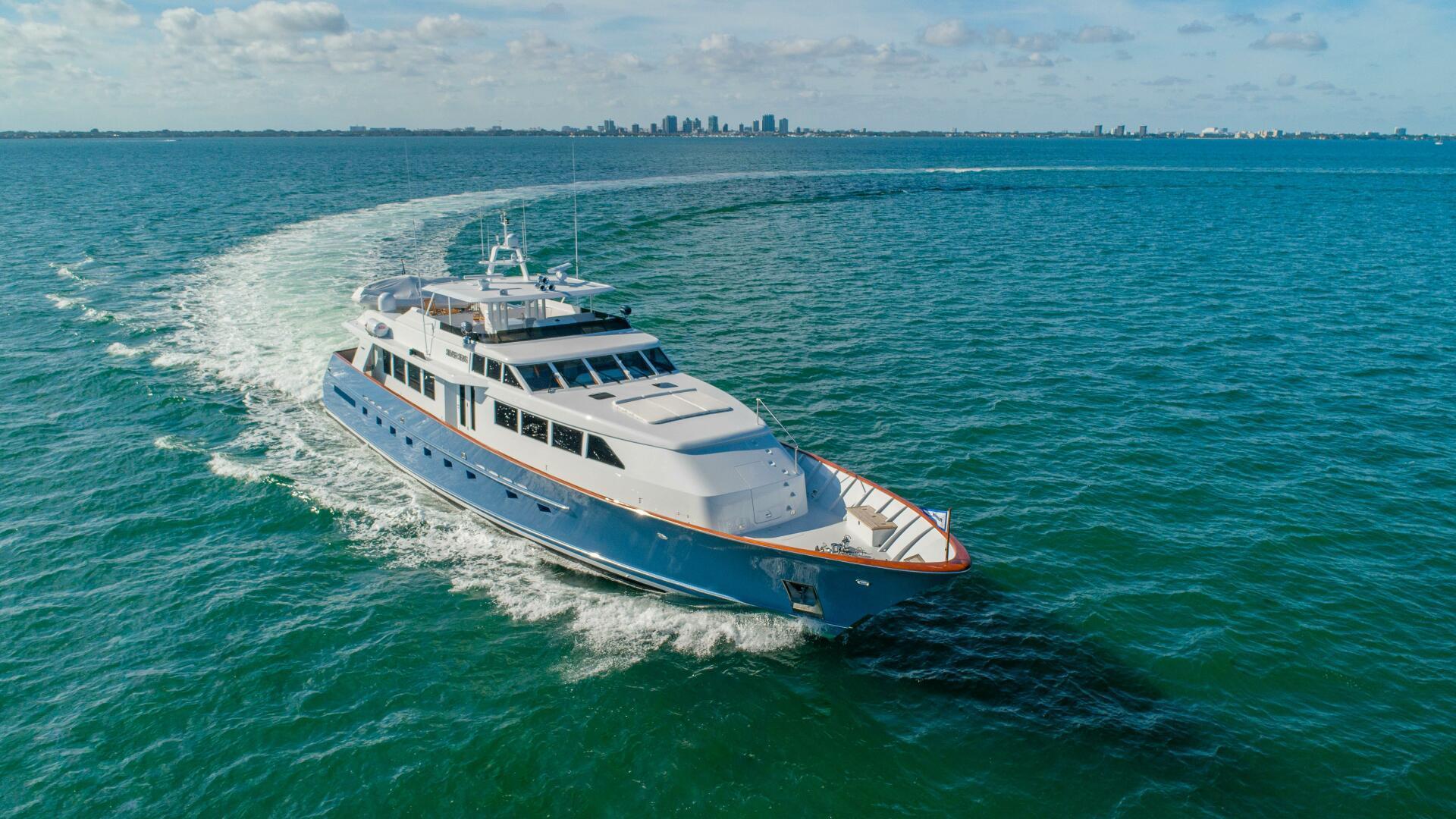 Burger Boat Company Raised Pilothouse