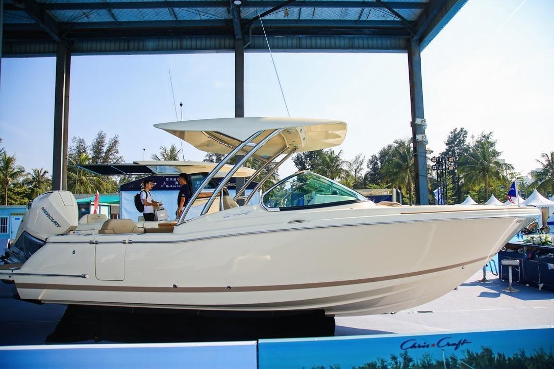 Chris Craft Calypso 24