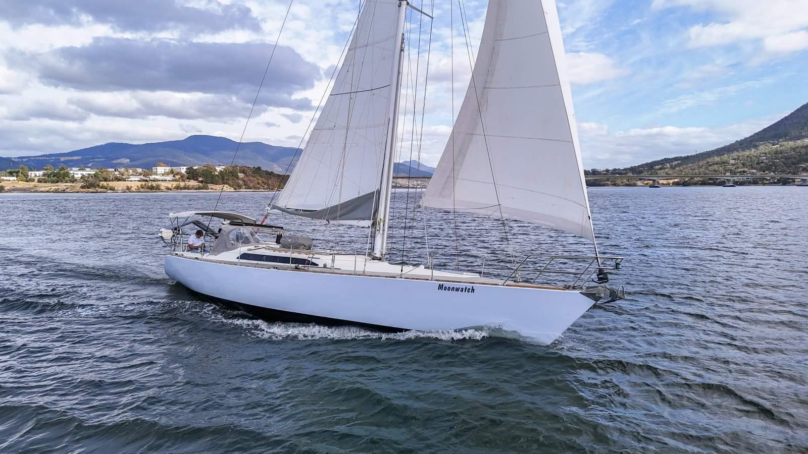 Huon Yachts 48