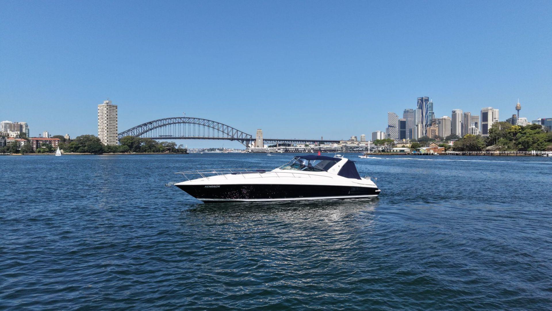 Riviera M430 SPORTS CRUISER