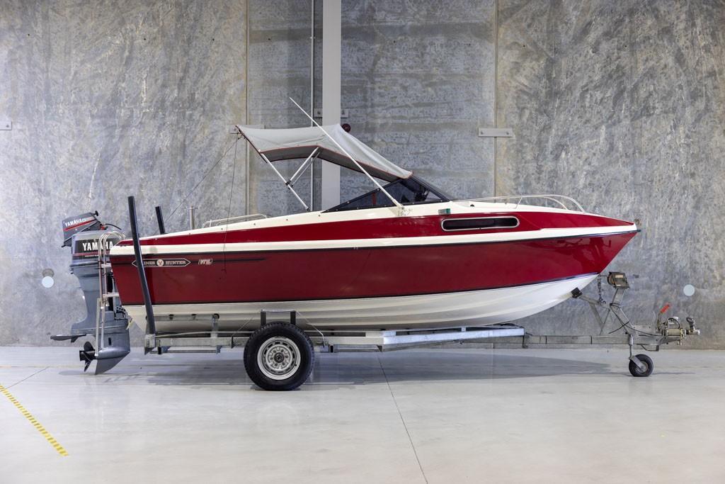 Haines Hunter V17