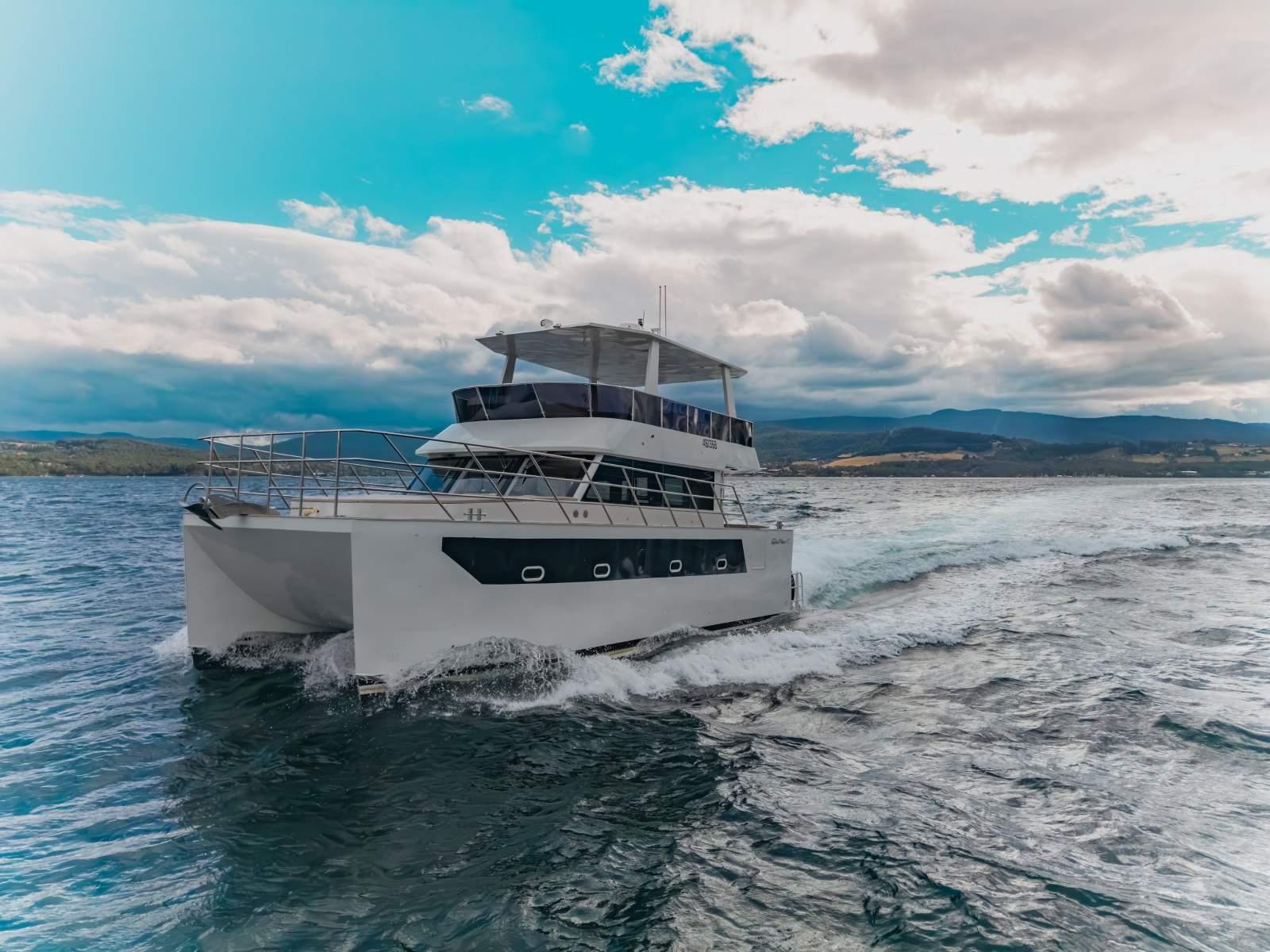 Captain Wave Cat 430