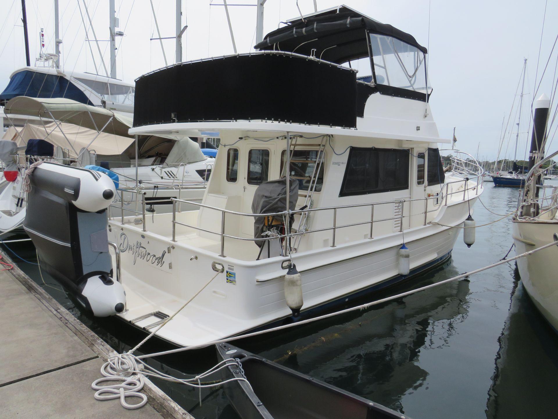 Integrity 350 MkII Flybridge Cruiser
