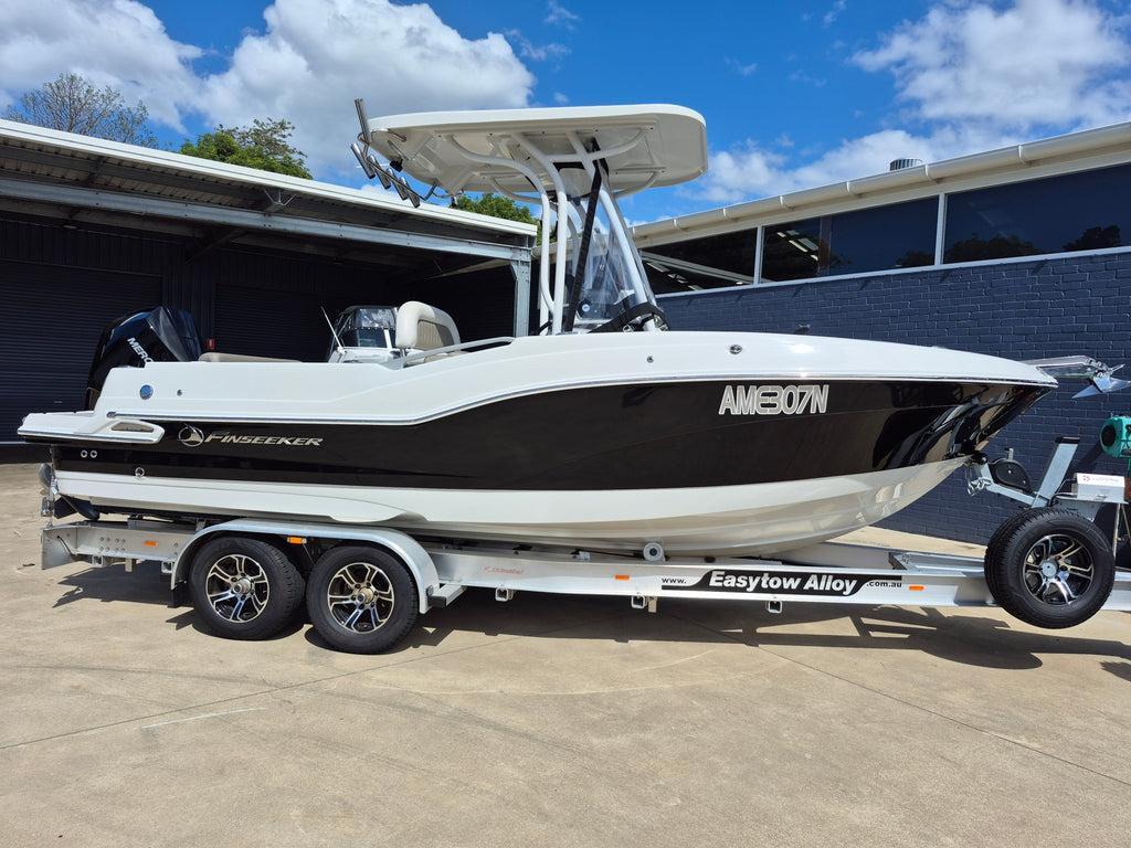 Crownline Finseeker 220 CC