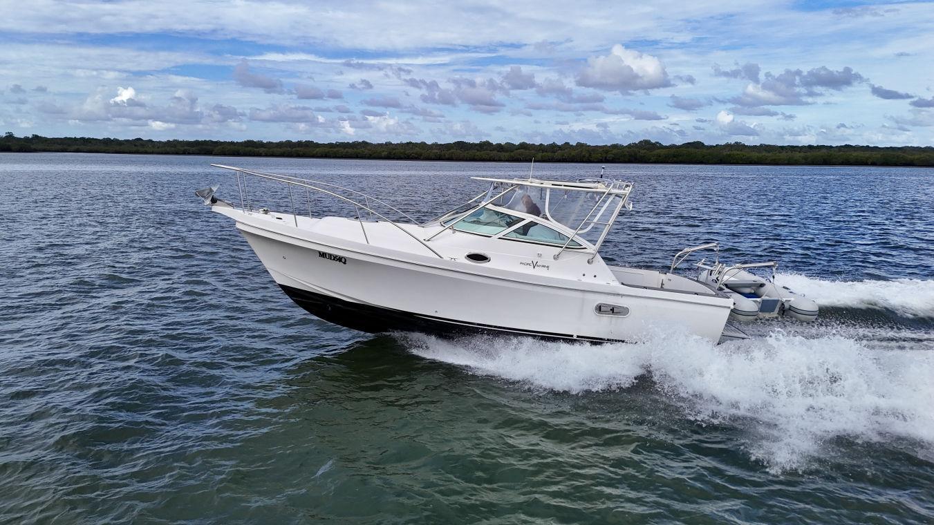 Pacific Marine 31 Express