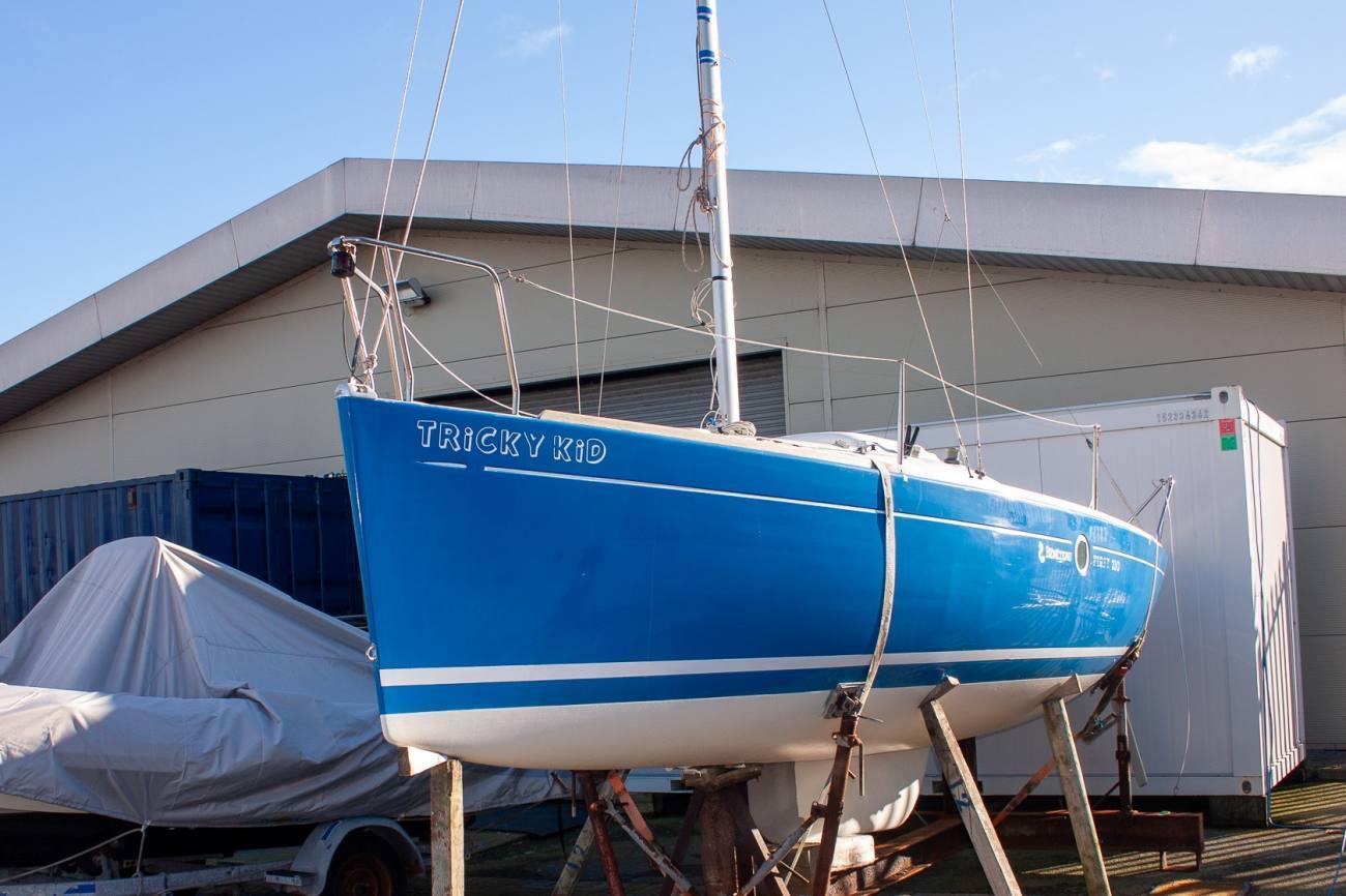 Beneteau First 210