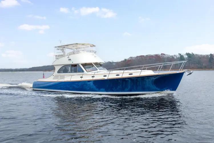 Hinckley Talaria 55 Fly Bridge Motor Yacht