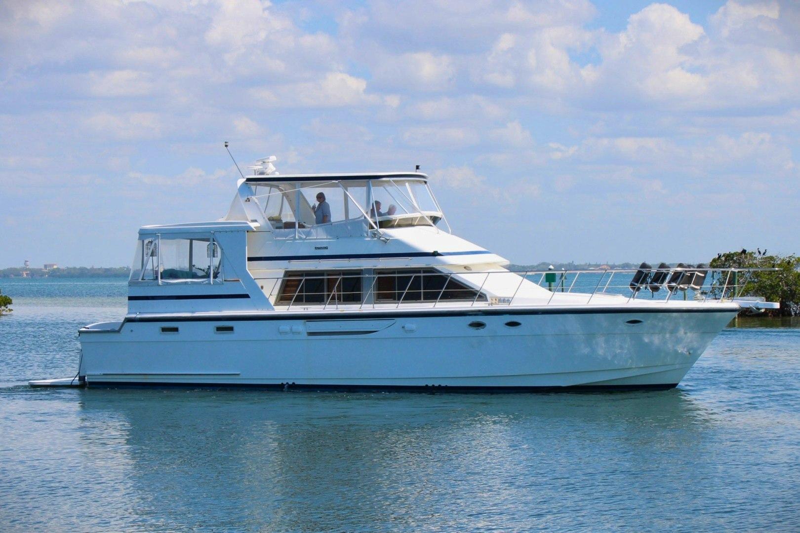 Jefferson 52 Rivanna Cockpit MY