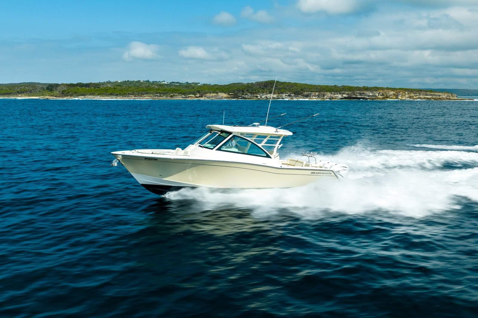 Grady-White Freedom 375