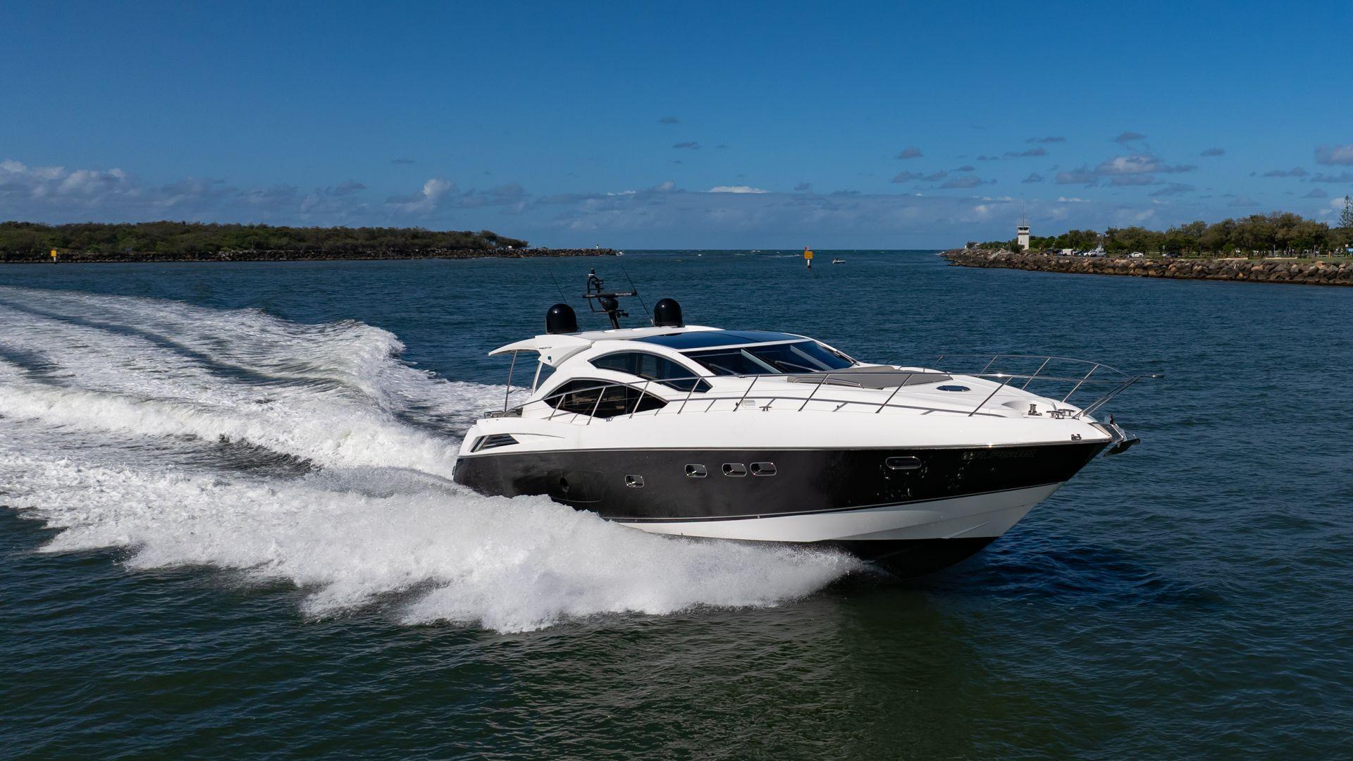 Sunseeker Predator 64 MKII